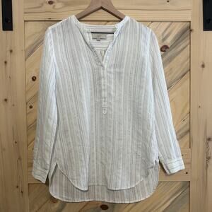 Med LOFT Blouse with pin stripes
